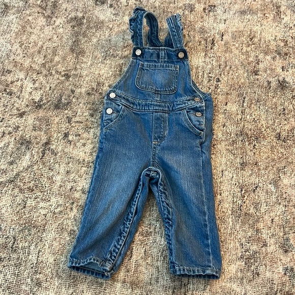 GAP 18-24 Month Girls Overalls - Picture 1 of 2